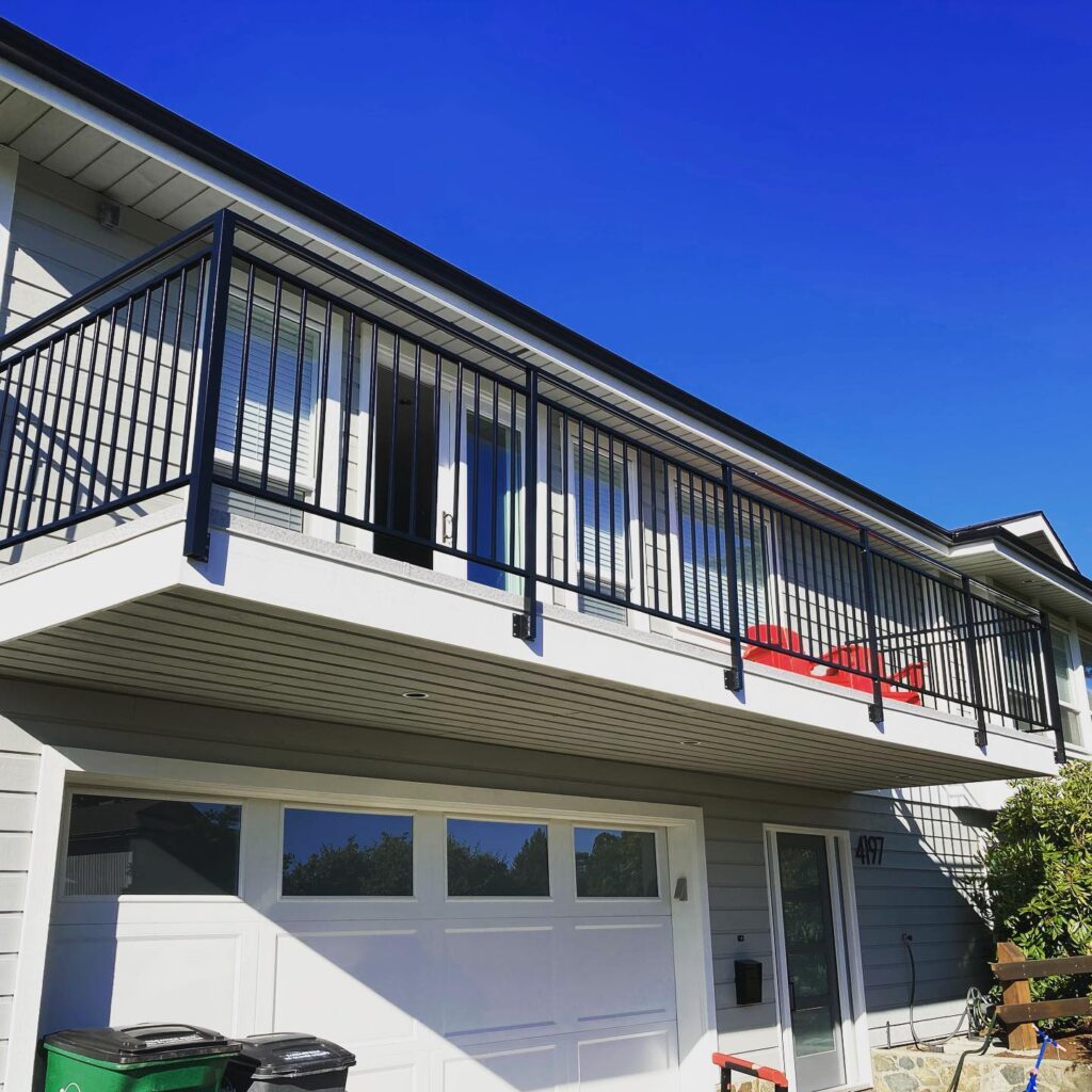 how long do aluminum railings last