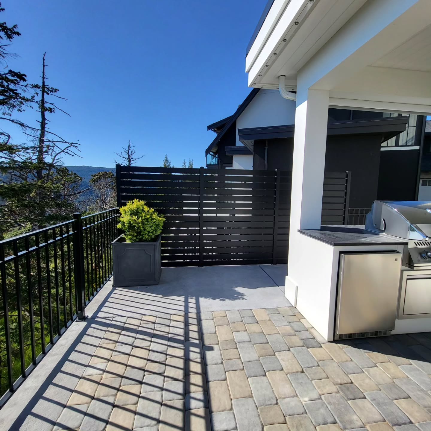 aluminum semi privacy railings