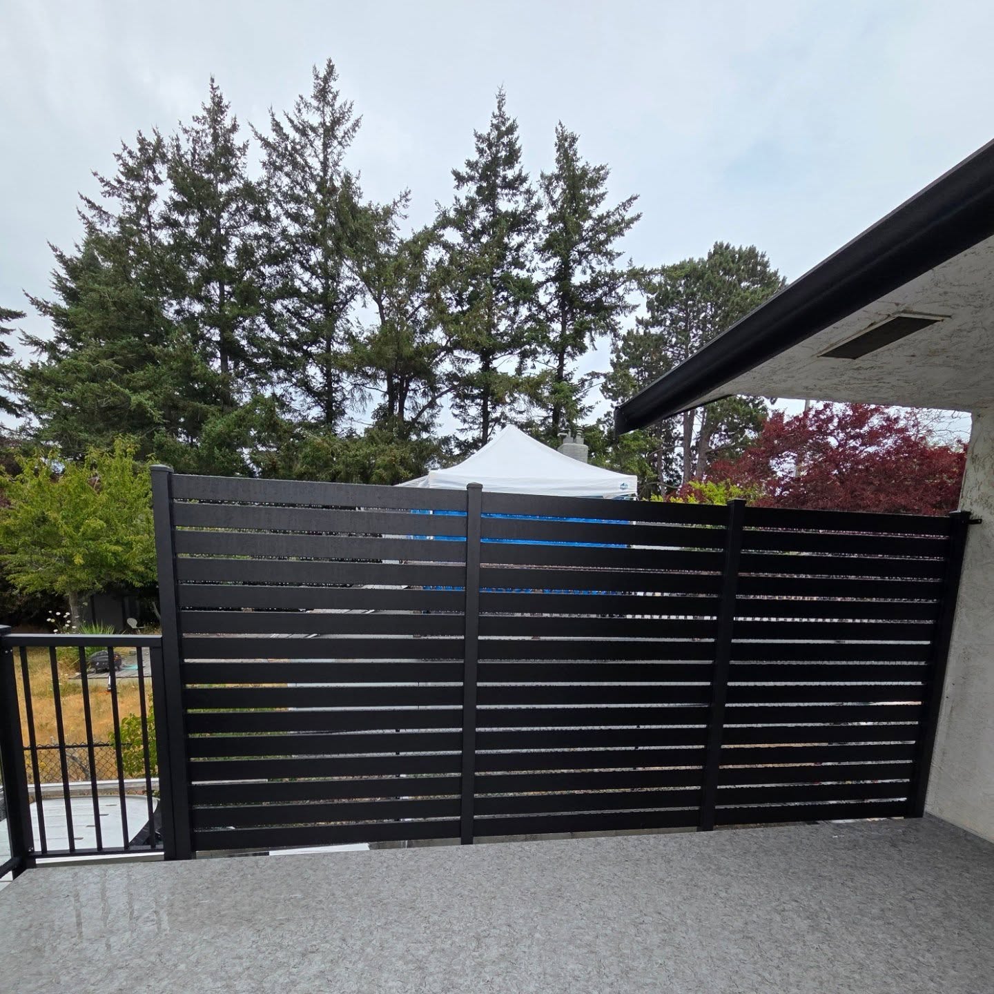 aluminum privacy fences